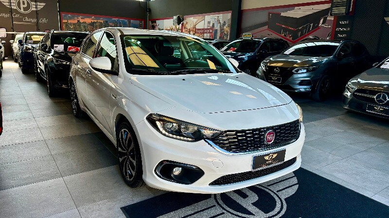 FIAT Tipo (2015-->) Tipo 1.3 Mjt S&S 5 porte Lounge