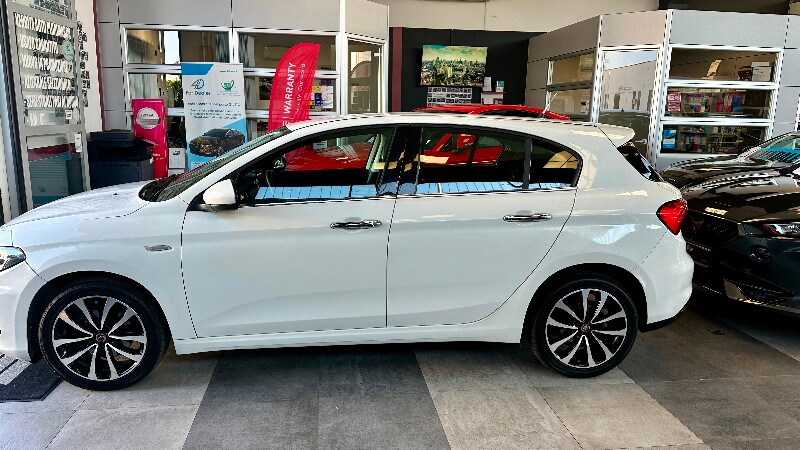 FIAT Tipo (2015-->) Tipo 1.3 Mjt S&S 5 porte Lounge
