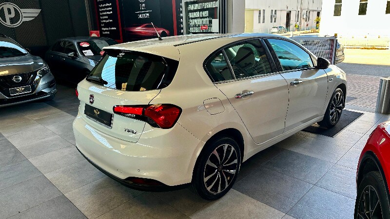 FIAT Tipo (2015-->) Tipo 1.3 Mjt S&S 5 porte Lounge