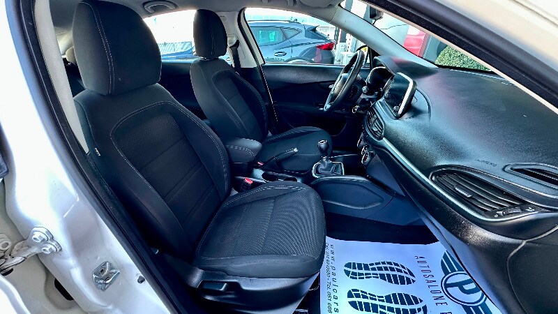 FIAT Tipo (2015-->) Tipo 1.3 Mjt S&S 5 porte Lounge