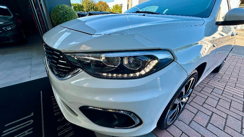 FIAT Tipo (2015-->) Tipo 1.3 Mjt S&S 5 porte Lounge