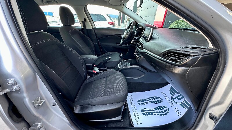 FIAT Tipo (2015-->) Tipo 1.3 Mjt S&S SW Business