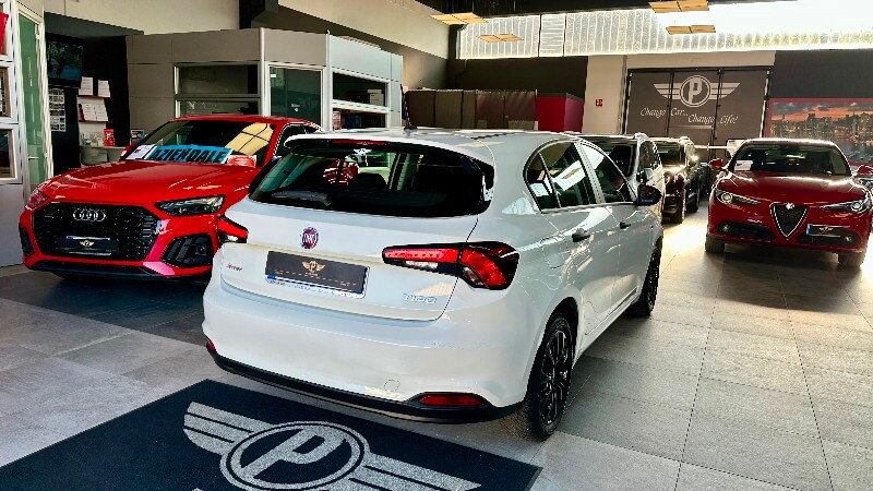 FIAT Tipo (2015-->) Tipo 1.3 Mjt S&S 5 porte Street