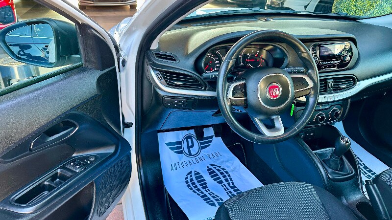 FIAT Tipo (2015-->) Tipo 1.3 Mjt S&S 5 porte Street