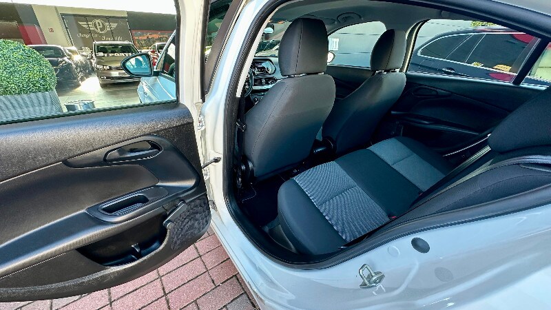 FIAT Tipo (2015-->) Tipo 1.3 Mjt S&S 5 porte Street