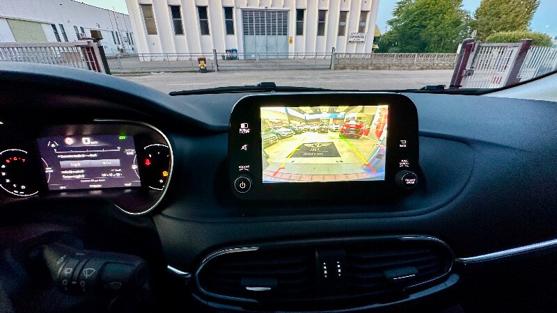 FIAT Tipo (2015-->) Tipo 1.6 Mjt S&S SW Business