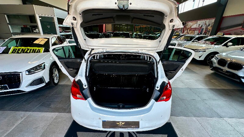 OPEL Corsa 5ª serie Corsa 1.4 90CV GPL Tech 5 porte 120 Anniversary